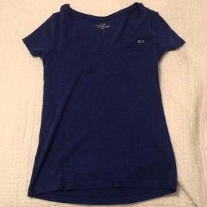 Vineyard Vines v-neck too